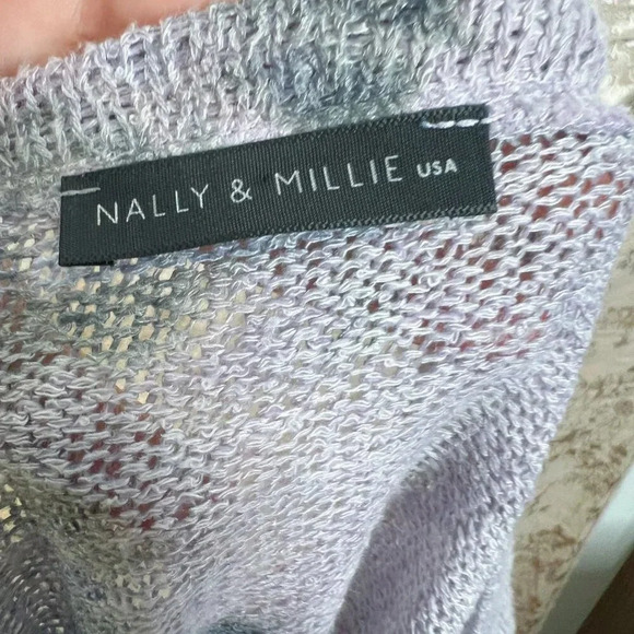 Nally & Millie Purple Floral Watercolor Knit Sweater Women's Size M - Picture 5 of 5